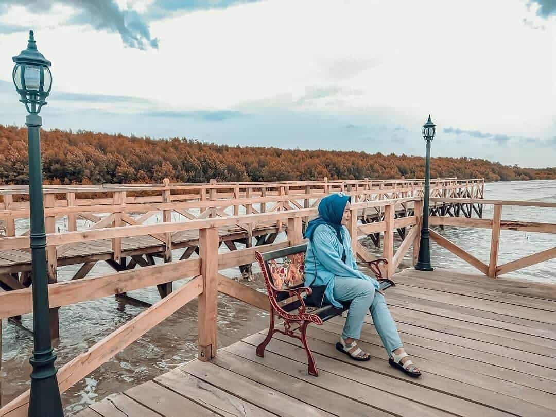 Nuansa asri hutan mangrove pancer bikin hati makin teduh Sumber: Instagram @wisatamangrovepancer