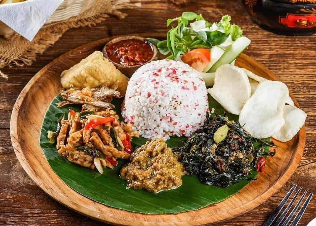 Nasi kecombrang (sumber instagram@koenokoenicafe)