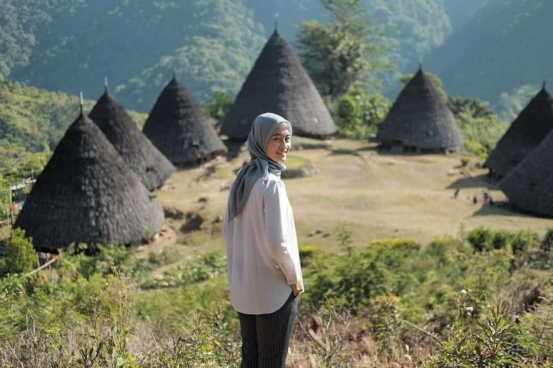 Rumah tradisional di Wae Rebo (sumber instagram @waerebo)