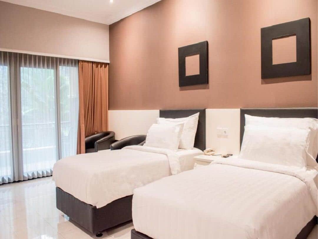 Kamar tipe Studio 1 Person di Luminor Hotel _ Convention Center _ tampang luar hotel2 (sumber booking.com)