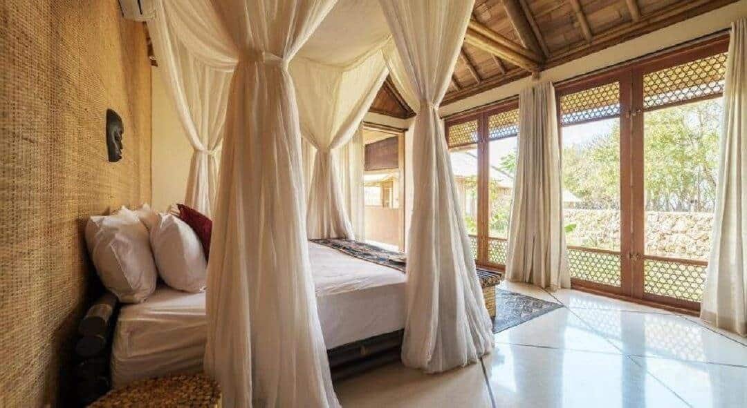 Suasana resort di Maringi Eco Resort Sumba 2 (sumber booking.com)