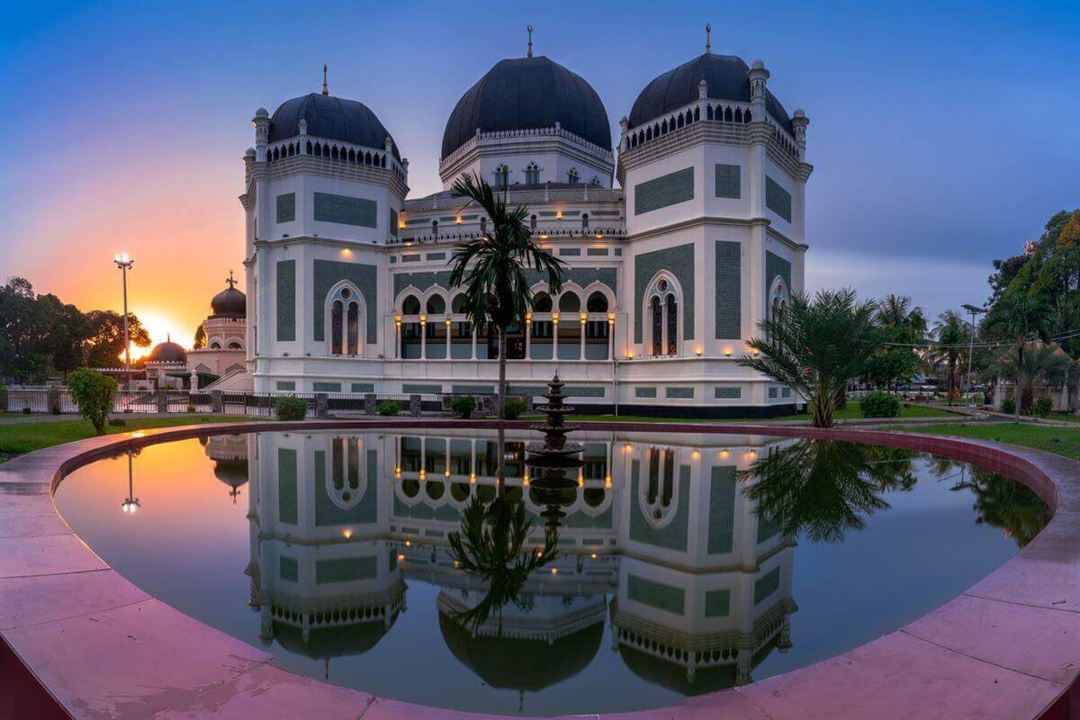 10 hotel terbaik di Medan (sumber Rundreisen.de)