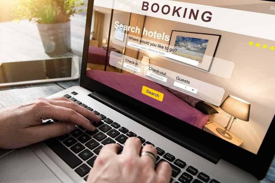 Cara Booking Hotel Online