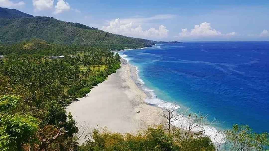 Pantai Senggigi