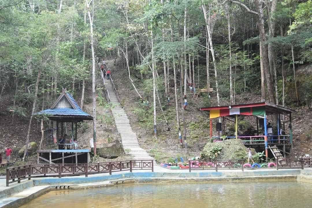 air terjun Batu Masahur 