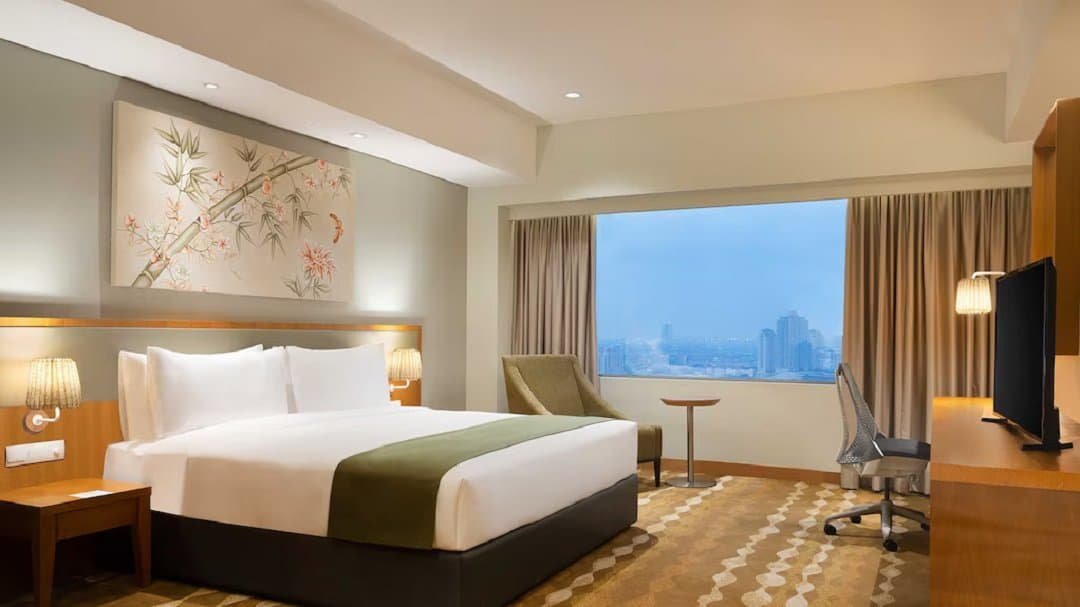 Holiday Inn & Suites Jakarta Gajah Mada 