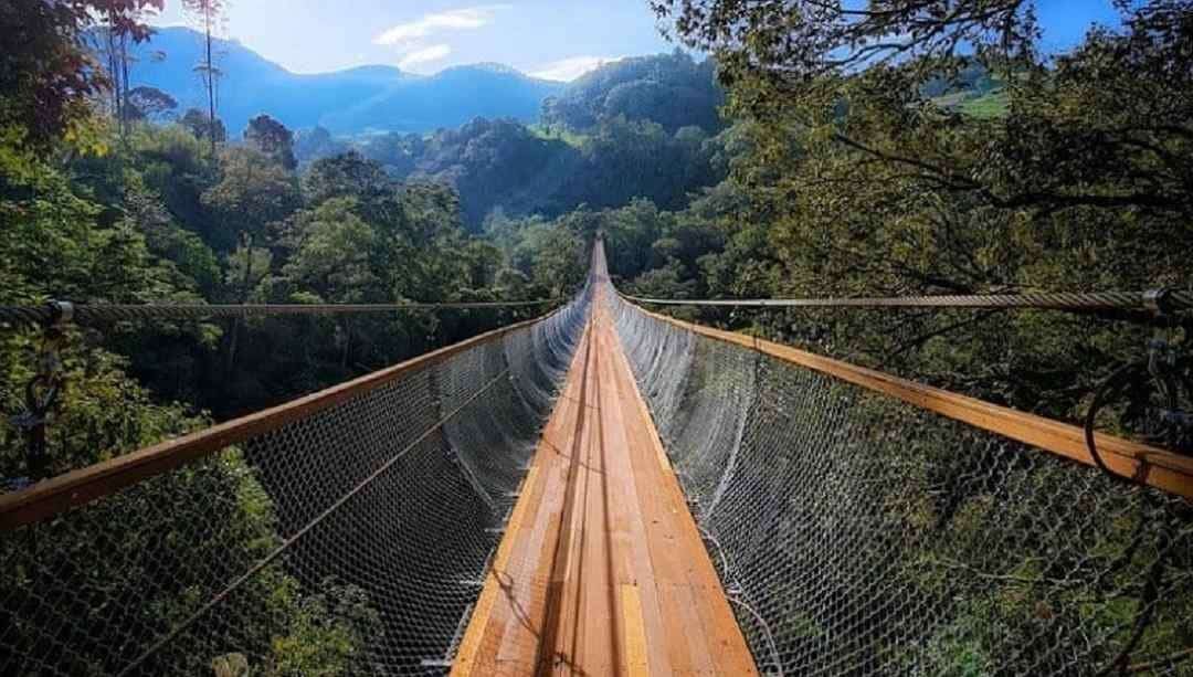 Jembatan Gantung Rengganis 