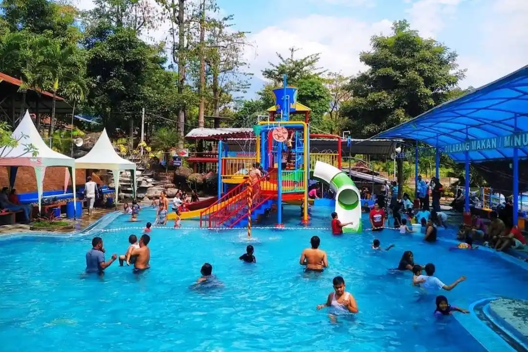 Pacet Mini Park