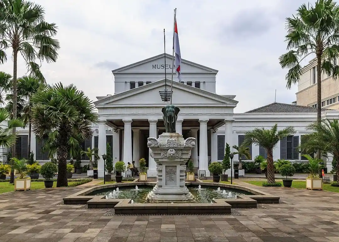 Museum Gajah atau Museum Nasional