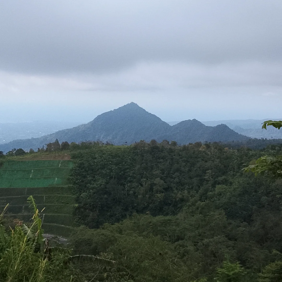 Gunung Silangjana