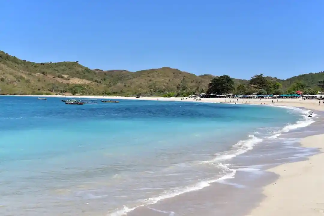 Pantai Ciputih banten