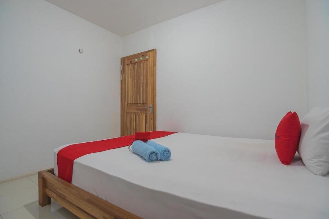RedDoorz Near Gajah Mada Pontianak