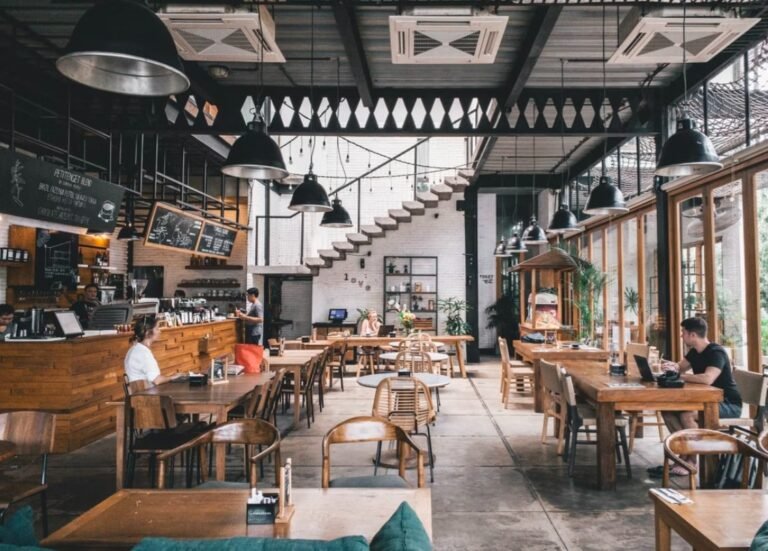 cafe 24 jam surabaya