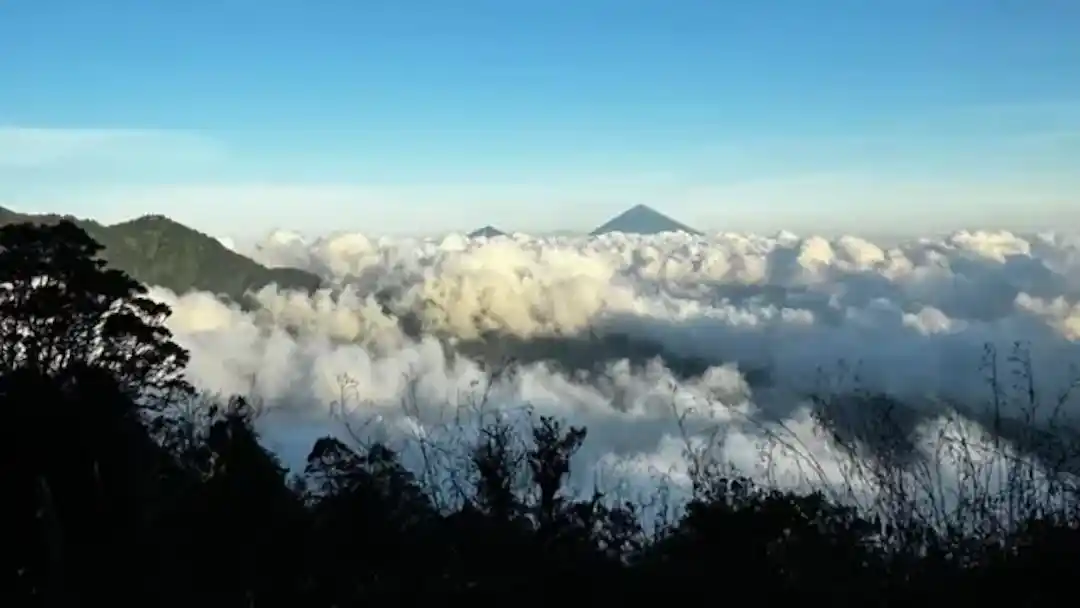 gunung Tapak