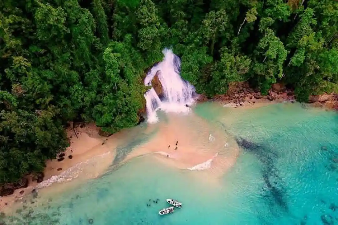 Air Terjun Kiti-Kiti