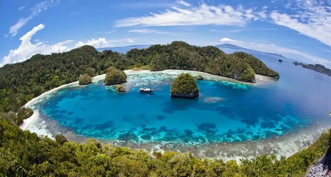 Pulau Salawati