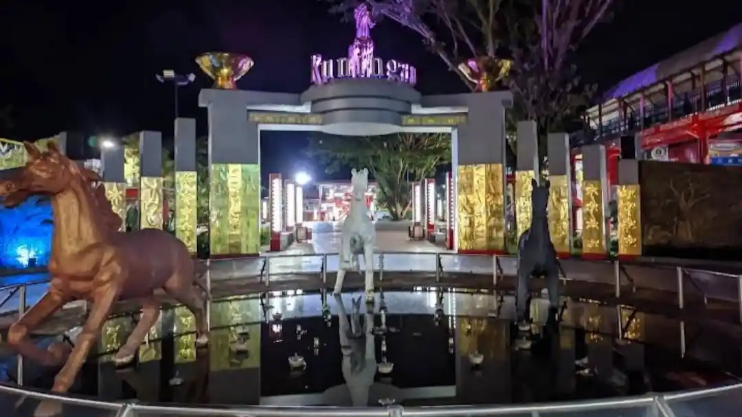 Alun-Alun Kota Kuningan