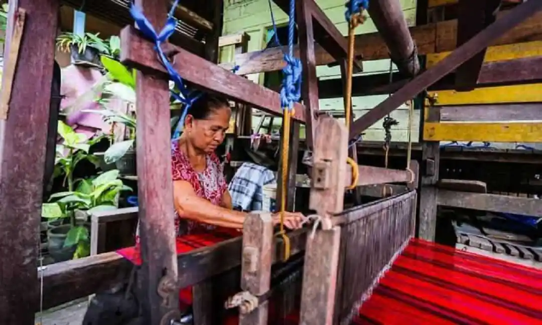 Kampung Tenun