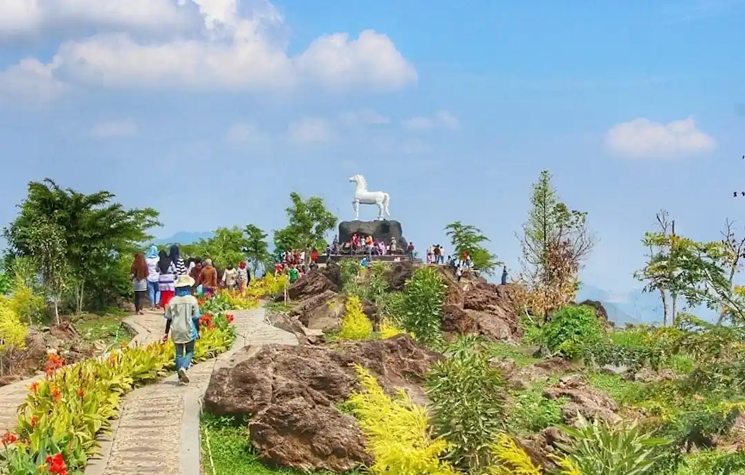 Kebun Raya Kuningan