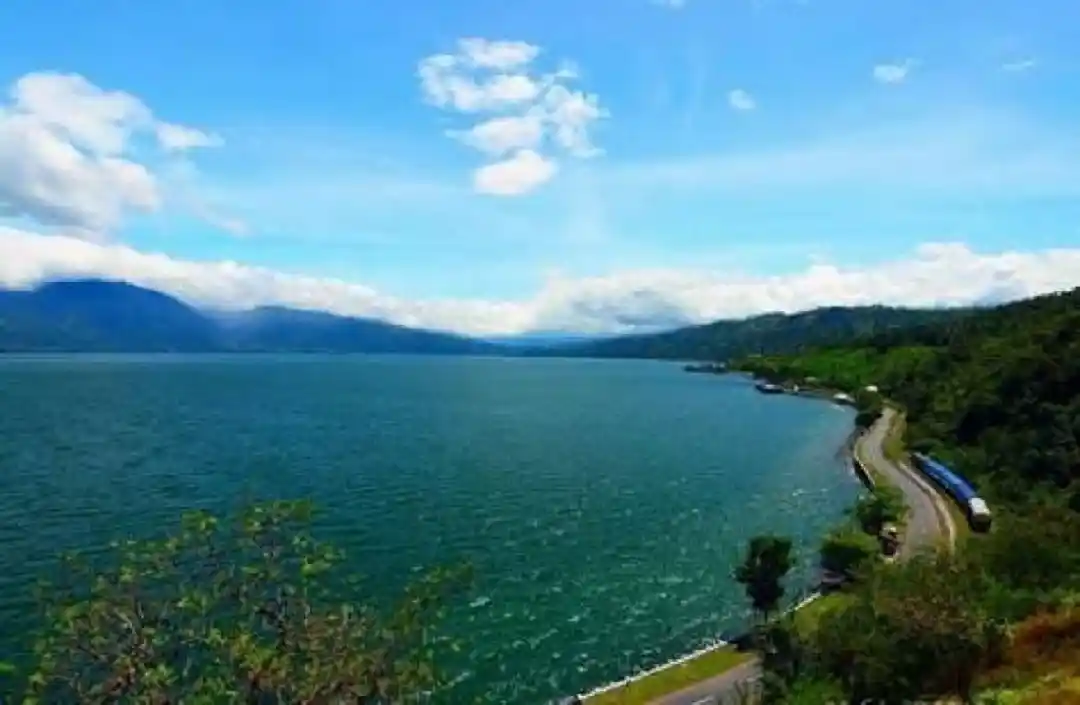 Danau Singkarak