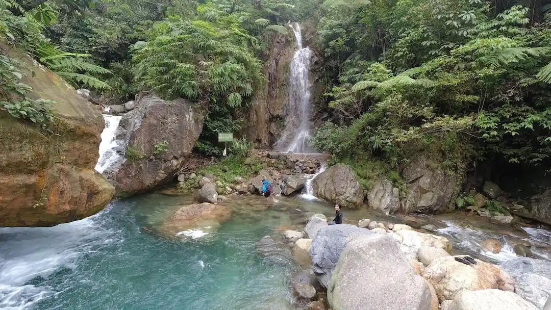 Curug Ciburial
