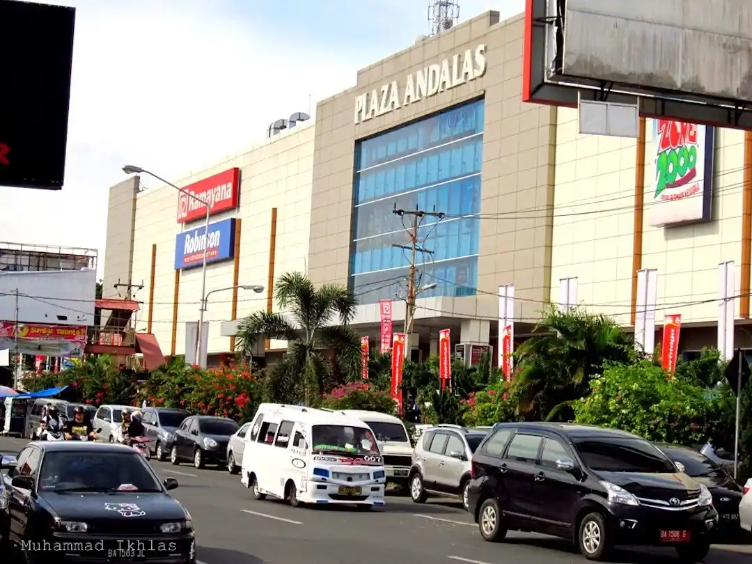 Plaza Andalas