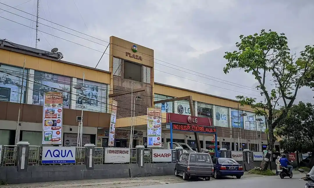 SJS Plaza