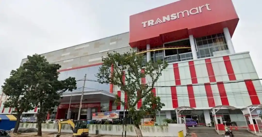 Transmart Padang