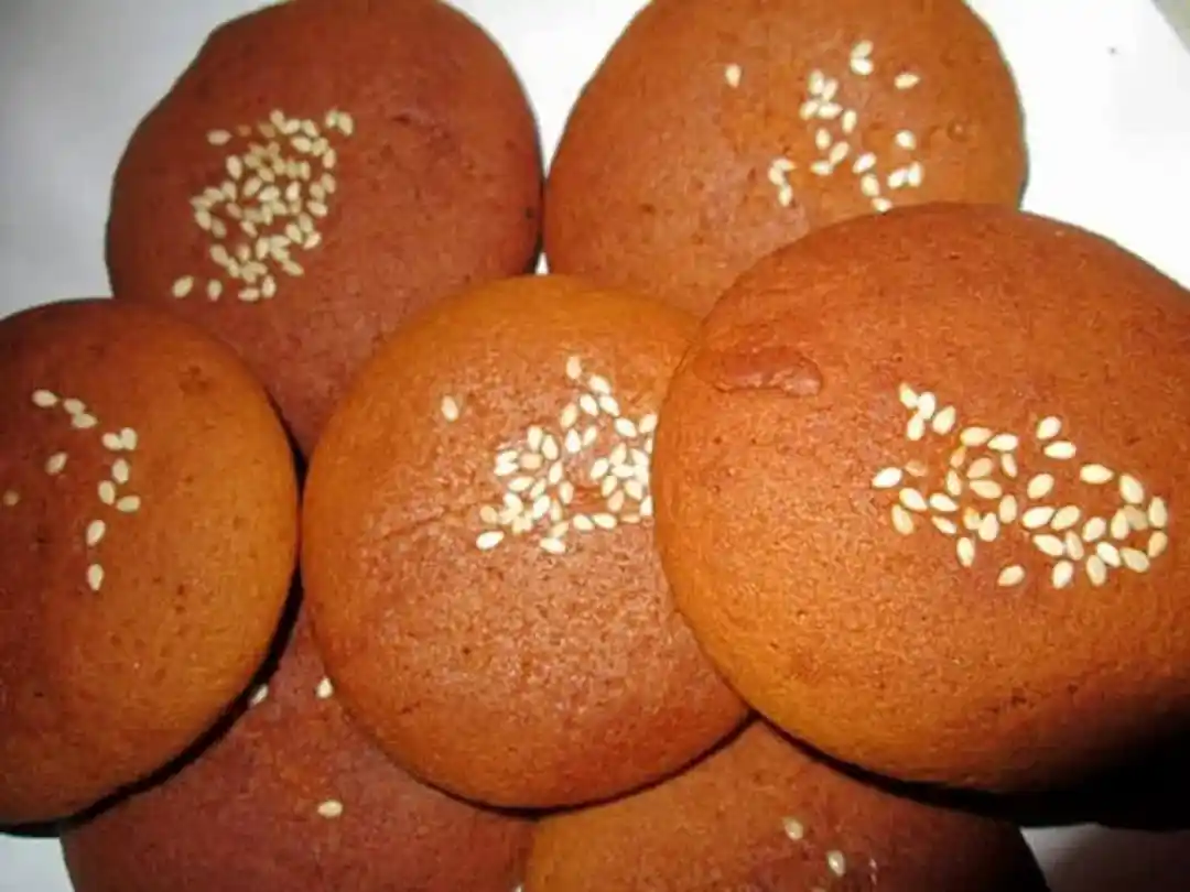 Kue ilat sapi 