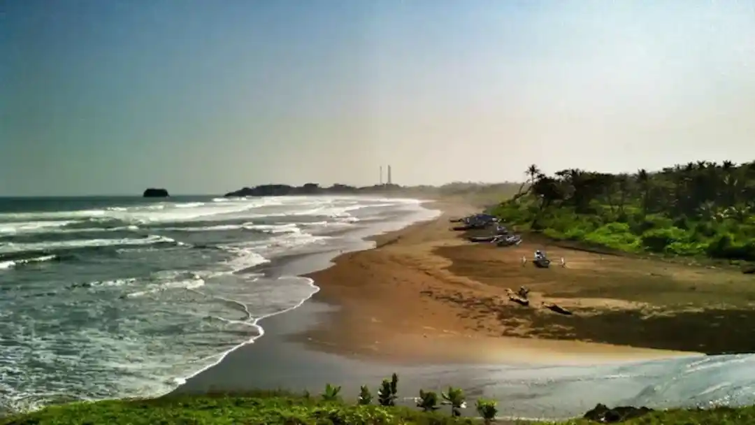 pantai Cimanuk tasik