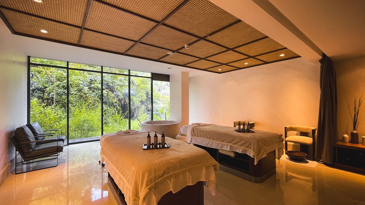 Sepik Massage Therapy dan Spa di The Gaia Hotel Bandung, spa hotel dengan produk alami