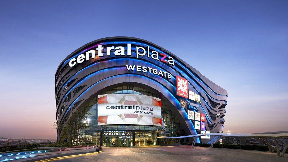 eksterior Central Westgate Thailand dengan desain modern dan area parkir luas